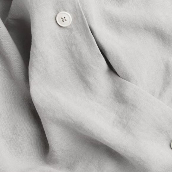 Parachute Home Queen Linen Duvet Cover in Fog - Picture 2 of 3